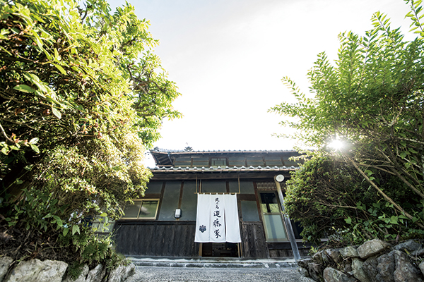 Entrance of Takinomoto Kondoke